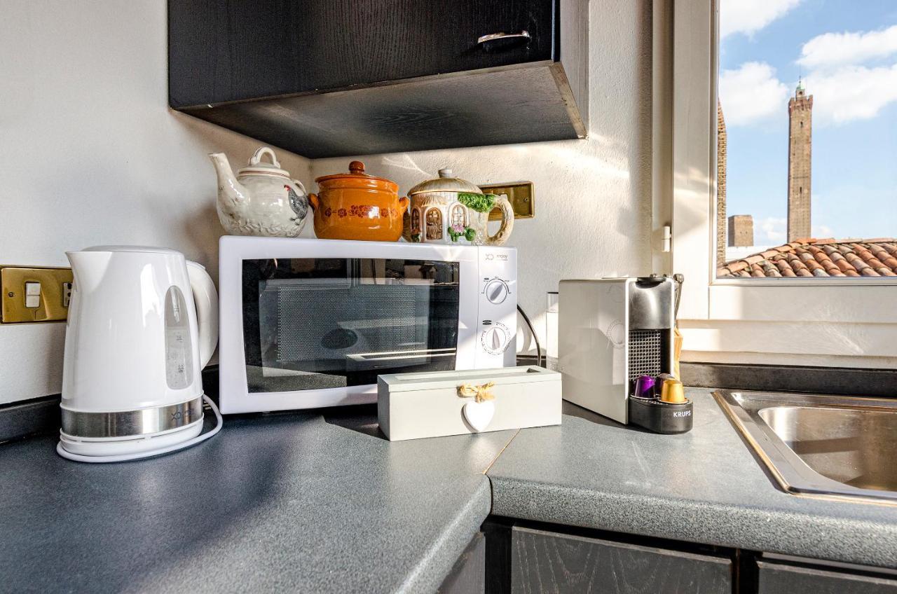 Altabella Panoramic Tower Apartment Bologna Ngoại thất bức ảnh